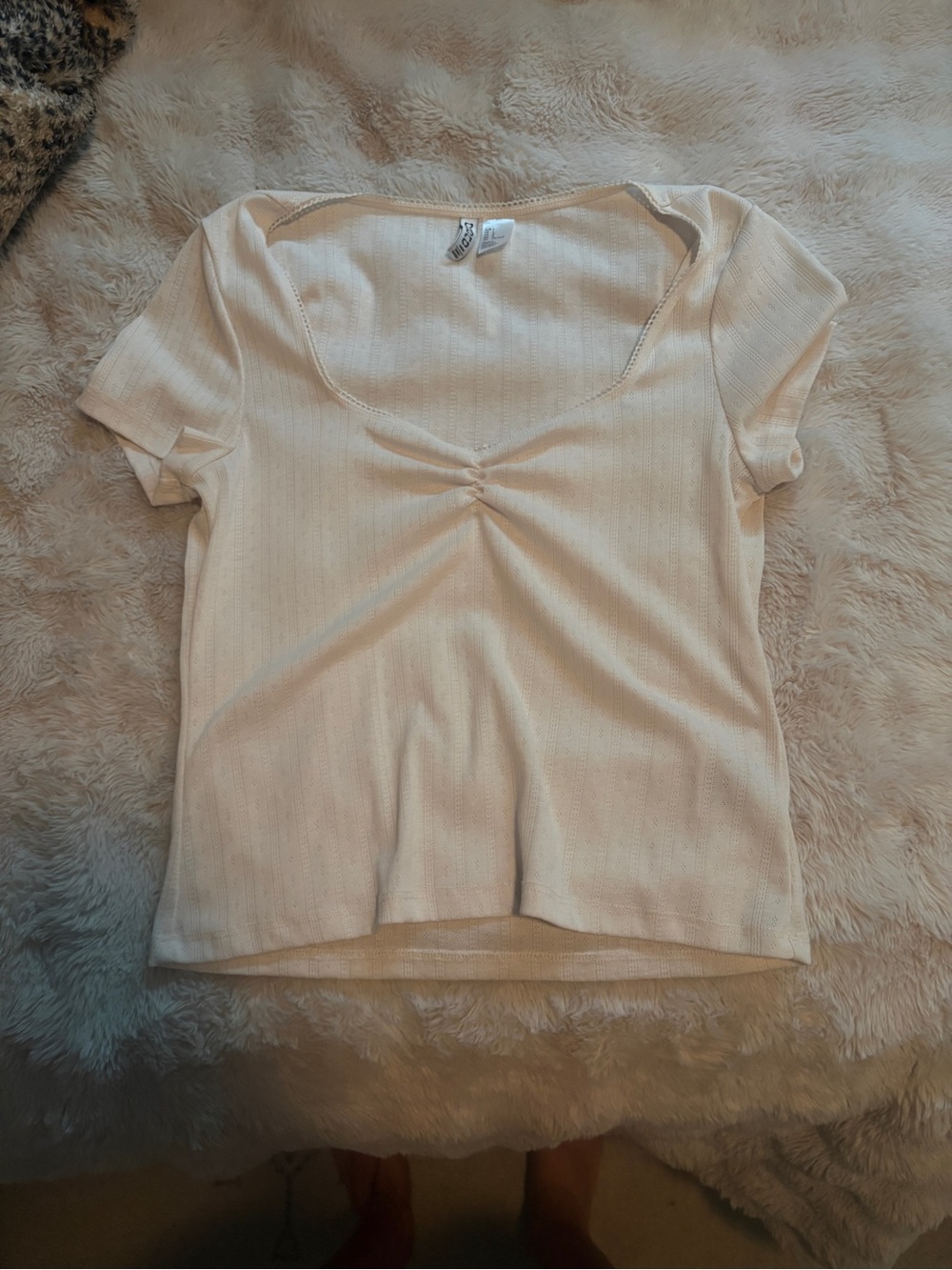 Women’s Cream Short Sleeve Ruched Front Top